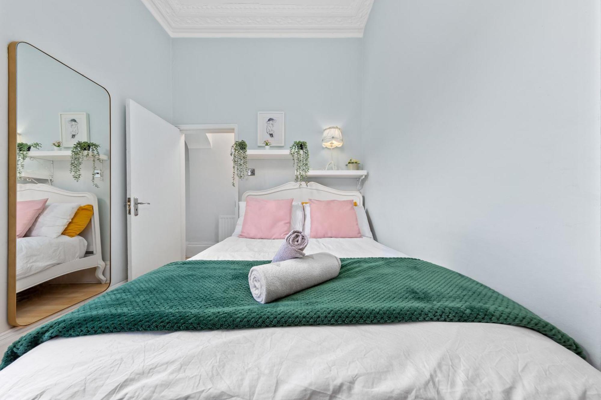 Artist'S Bright Hampstead Heath Village 2 Bed London Kültér fotó